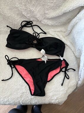 Forever 21 Black Bikini Set with Pink Lining